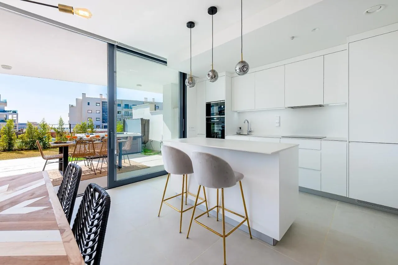 797 Holiday Rentals - Lujoso Apartamento Para 6 Con Jacuzzi En Higueron Màlaga Španělsko